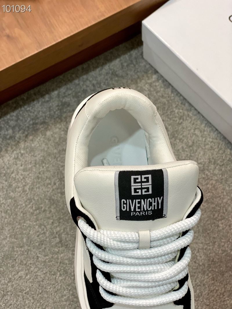 Givenchy Sneakers